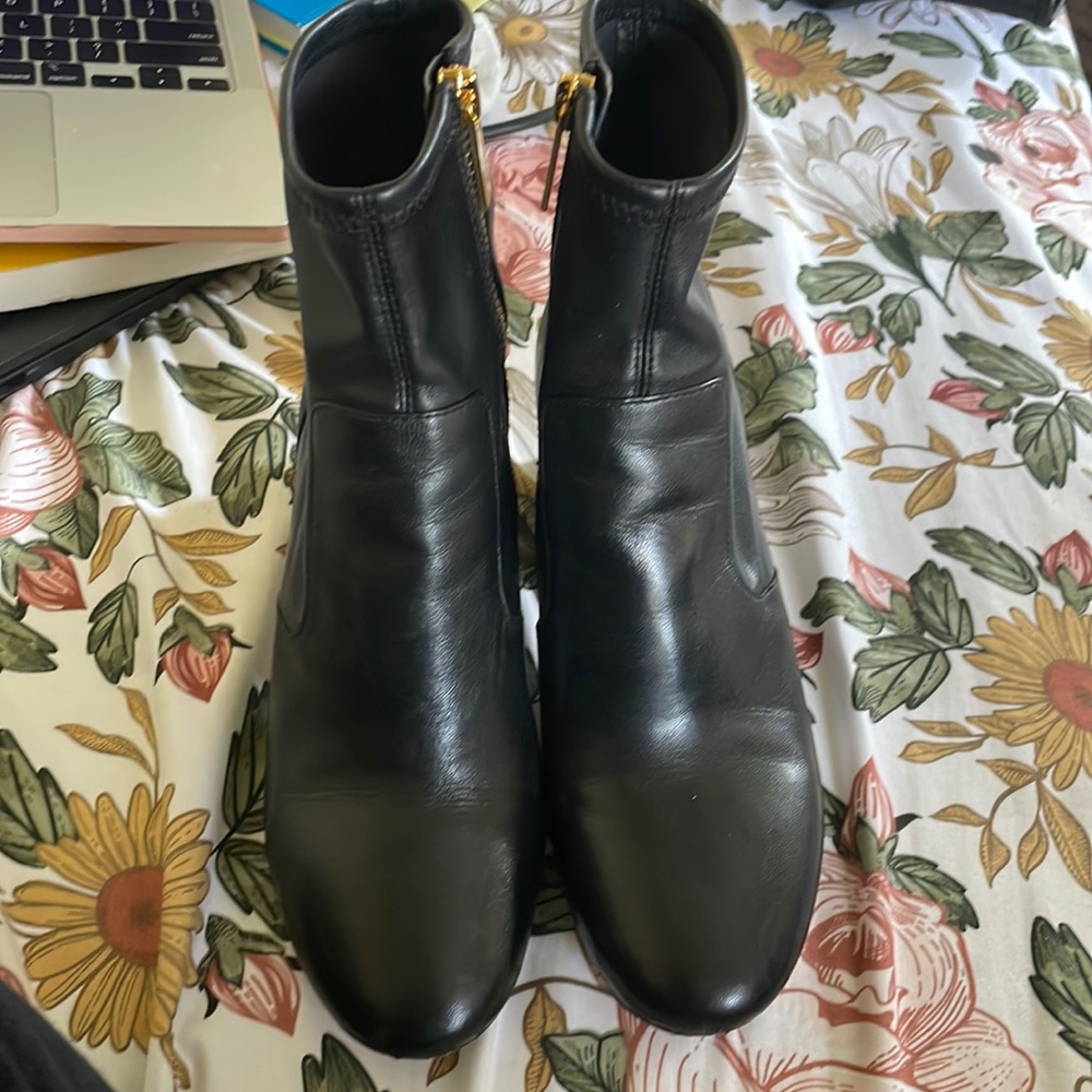 Michael Kors Heidi Ankle boot